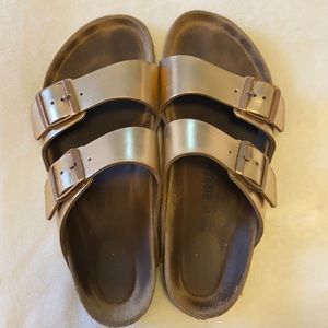 Birkenstock Arizona Rose Gold size 40